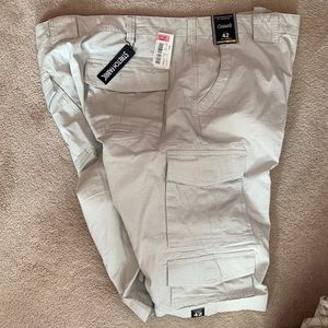 NWT men’s Roundtree & Yorke shorts